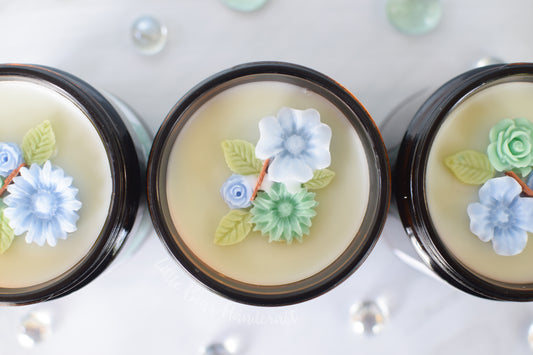 Eucalyptus & Cotton Decorated Wood Wick Candle