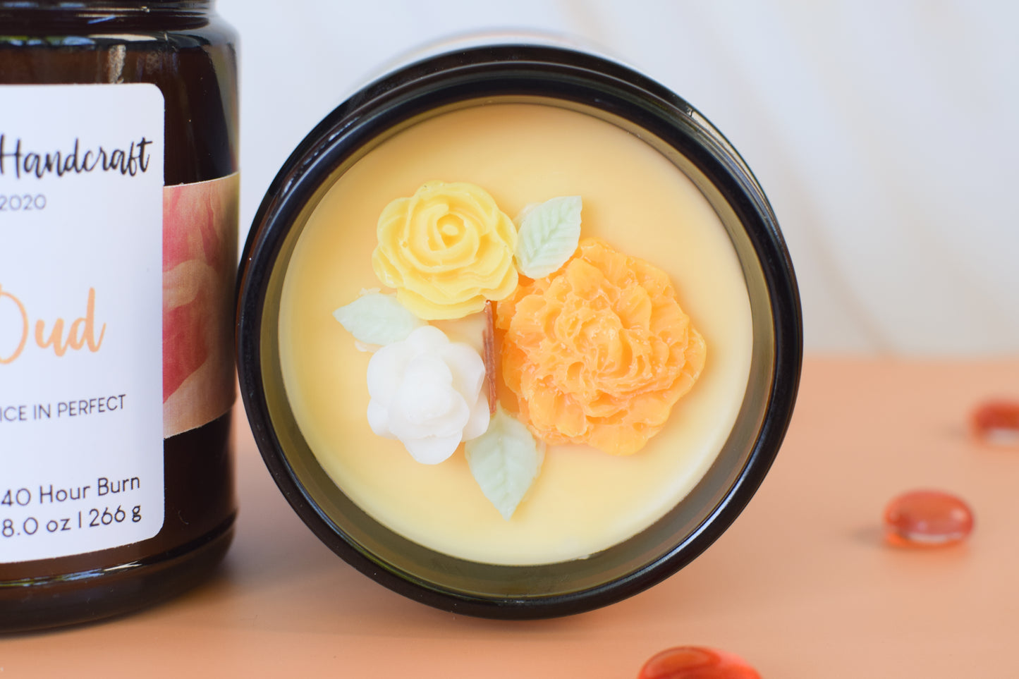 Saffron & Oud Decorated Wood Wick Candle