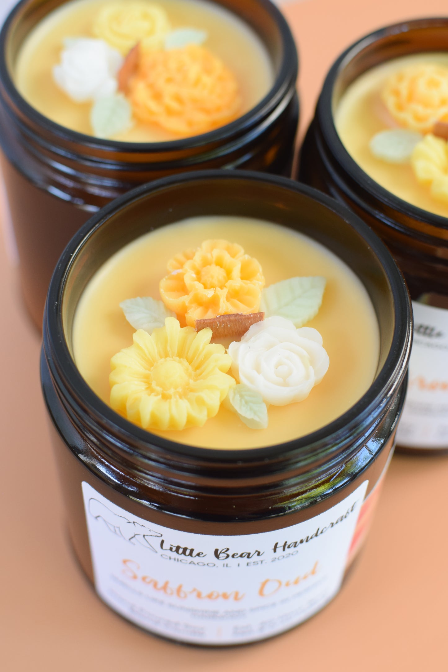 Saffron & Oud Decorated Wood Wick Candle