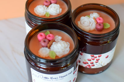 Spiced Cranberries Decorated Candle with Wood Wick